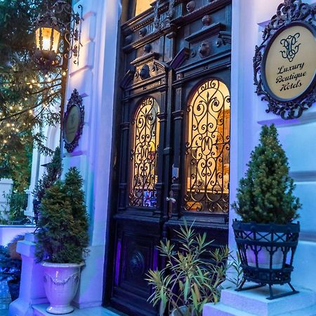 Conacul Coroanei Luxury Boutique Hotel بوخارست المظهر الخارجي الصورة