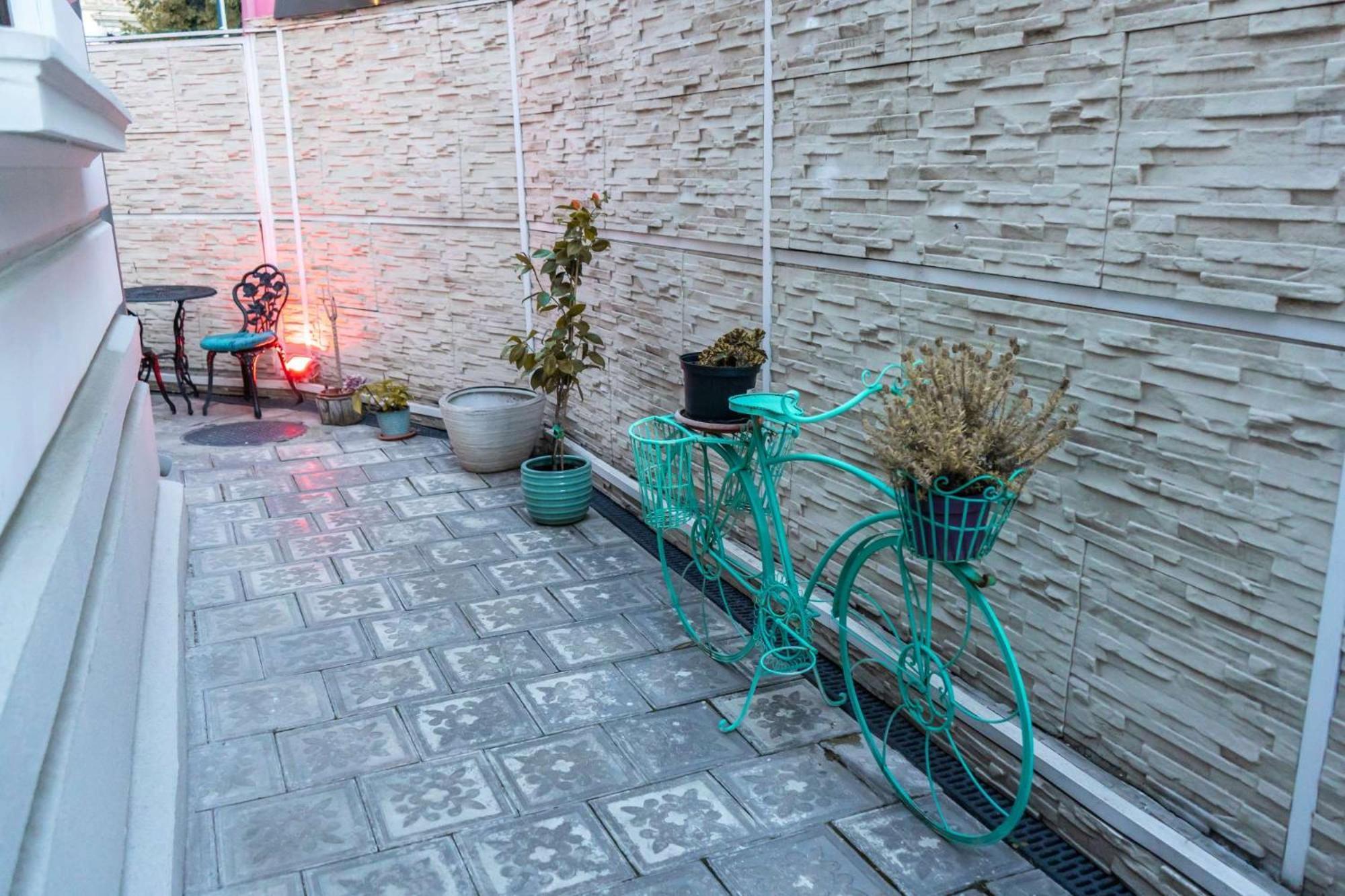 Conacul Coroanei Luxury Boutique Hotel بوخارست المظهر الخارجي الصورة